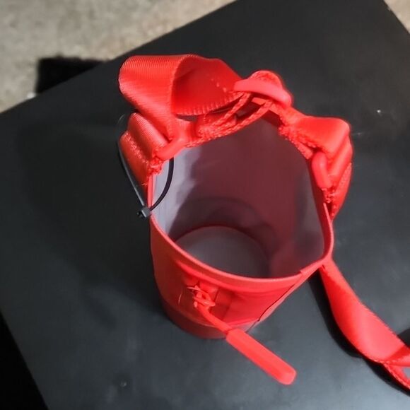 Small Hydroflask Bottle Cover Sling - Lava - Picture 8 of 13